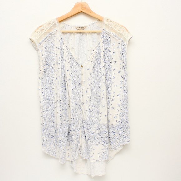 Lucky Brand Womens Laced Floral Blouse Small - Picture 1 of 5